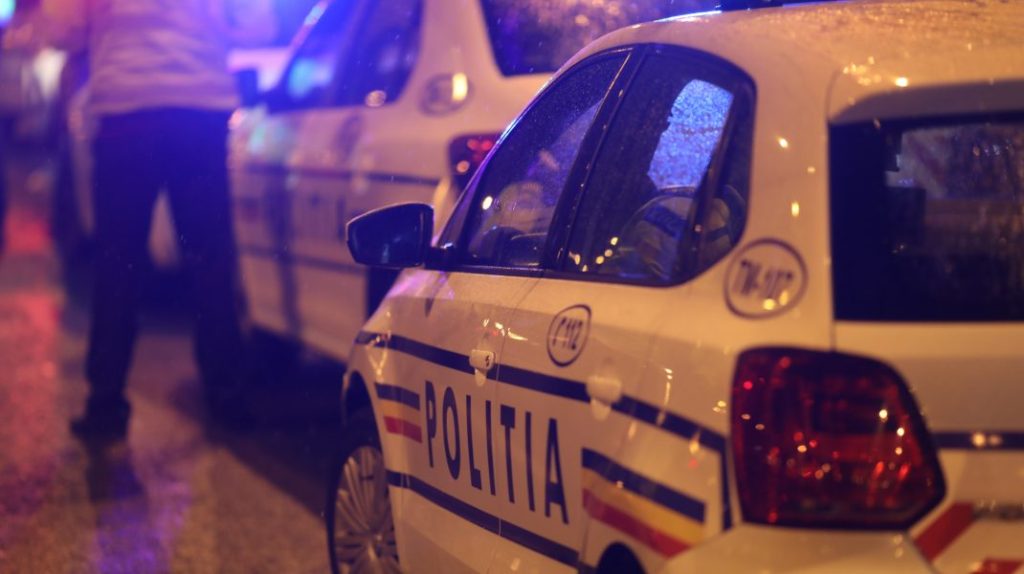 FB/ 5 români au luat credite din Germania, au cumpărat mașini pe care le-au vândut în România și s-au facut pierduți