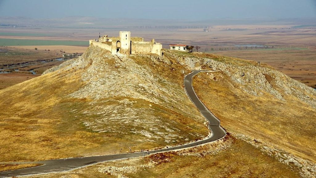 Festivalul va avea loc la Cetatea Enisala Foto: CJ Tulcea