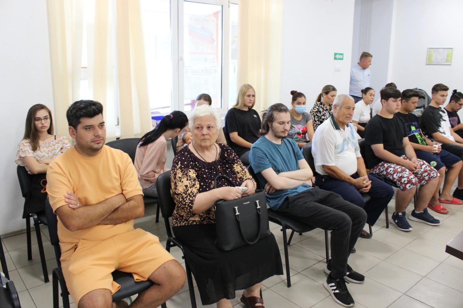 Zeci de ilfoveni din Dragomireşti Vale, premiaţi de autorităţile locale