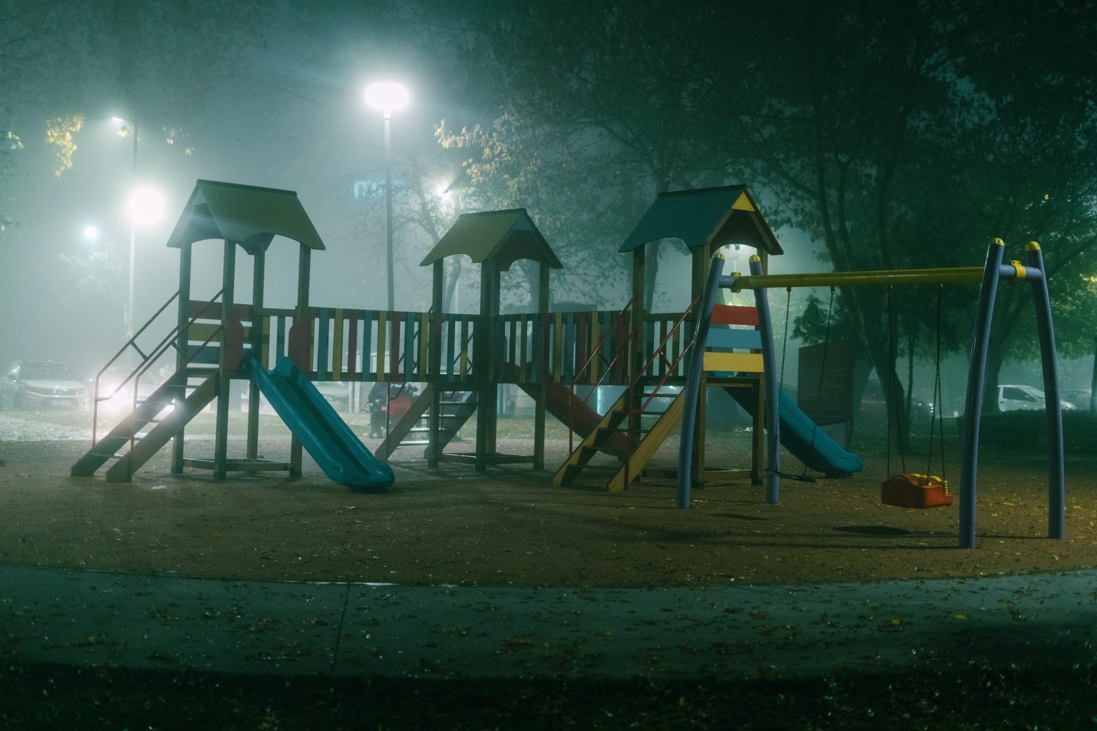 pexels/ Un bărbat de 71 de ani din Craiova a agresat sexual o fetiță de 5 ani la locul de joacă