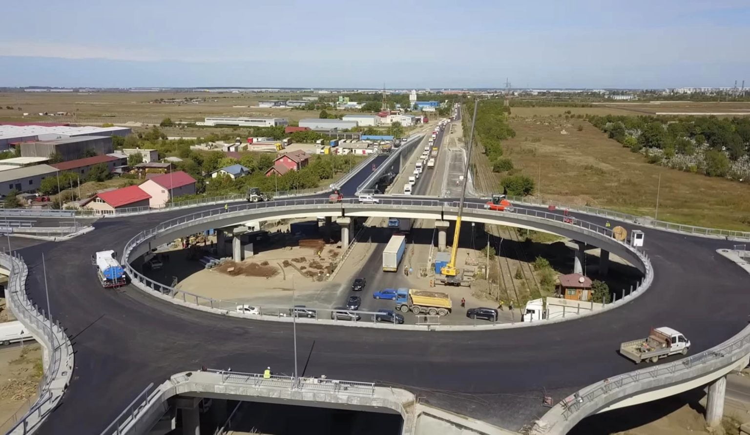 Se lucrează în ritm susţinut la Pasajul Domneşti Foto: Irinel Ionel Scrioşteanu