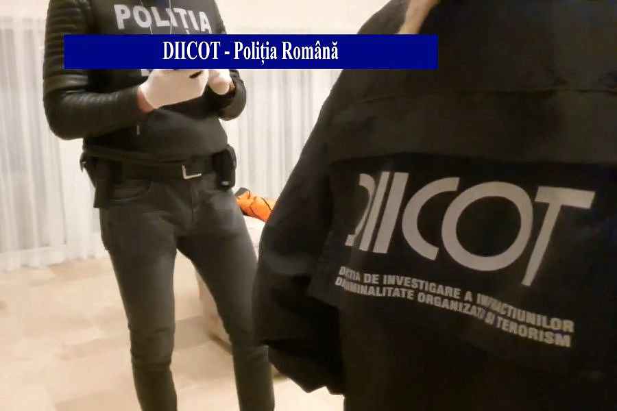Poliţia şi DIICOT, peste 300 de percheziţii domiciliare în toată ţara. Sunt vizaţi, printre alţii, traficanţi de droguri şi de minori 300 de percheziţii DIICOT, în această dimineaţă Foto cu scop ilustrativ