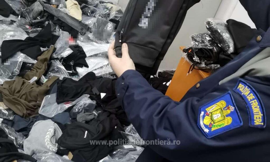 Captură importantă de produse contrafăcute, în Vama Giurgiu