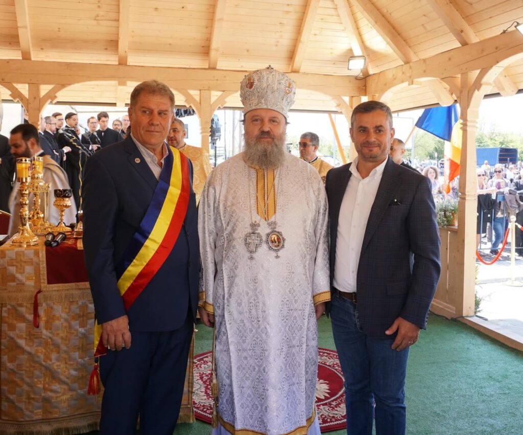 Primarul comunei Snagov, Anghel Mihai, a participat, pe 7 mai, la evenimentul de sfinţire a bisericii cu hramurile Buna Vestire și Sfânta Cuvioasă Parascheva din localitatea Bragadiru