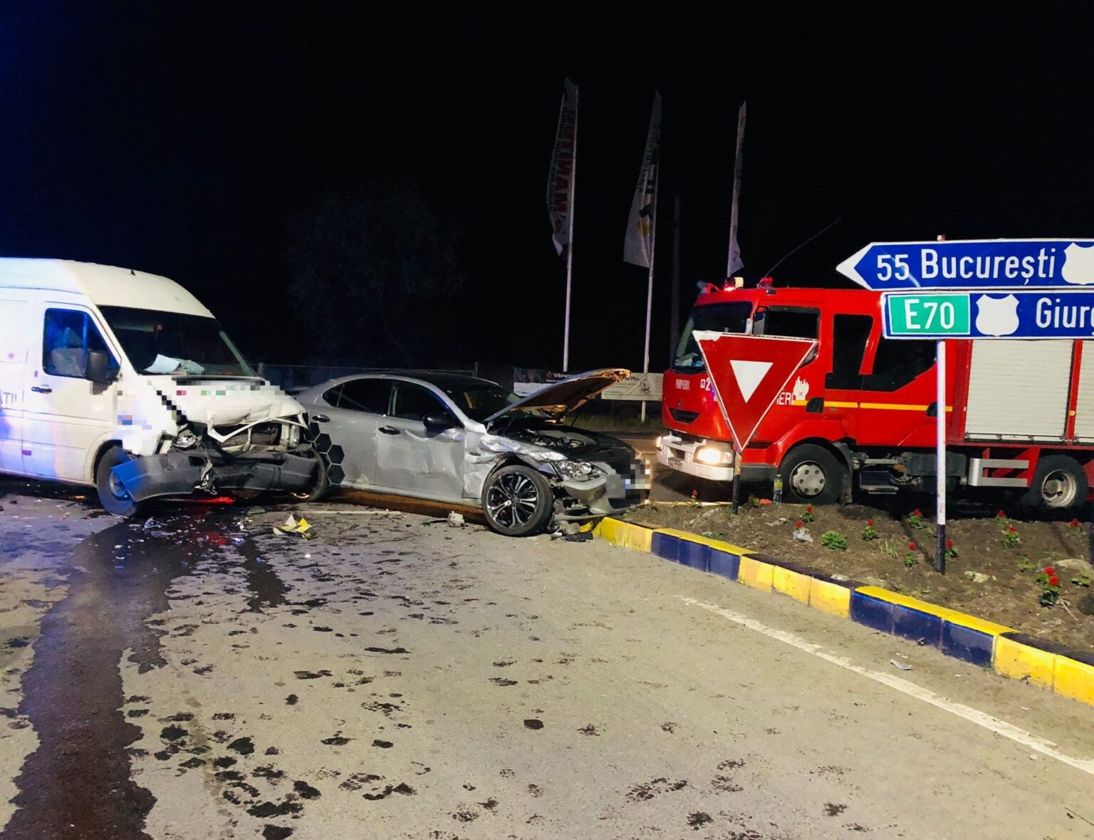 Accident, în judeţul GIURGIU, între o autoutilitară şi un autoturism Accident, pe DN 5, Giurgiu-Bucureşti