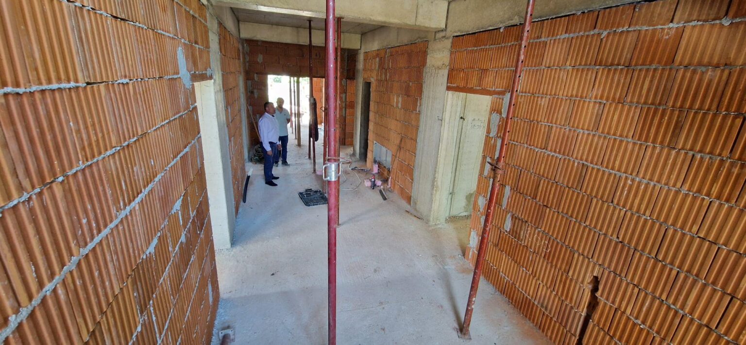 Lucrările la prima creşă din Berceni sunt în plină desfăşurare