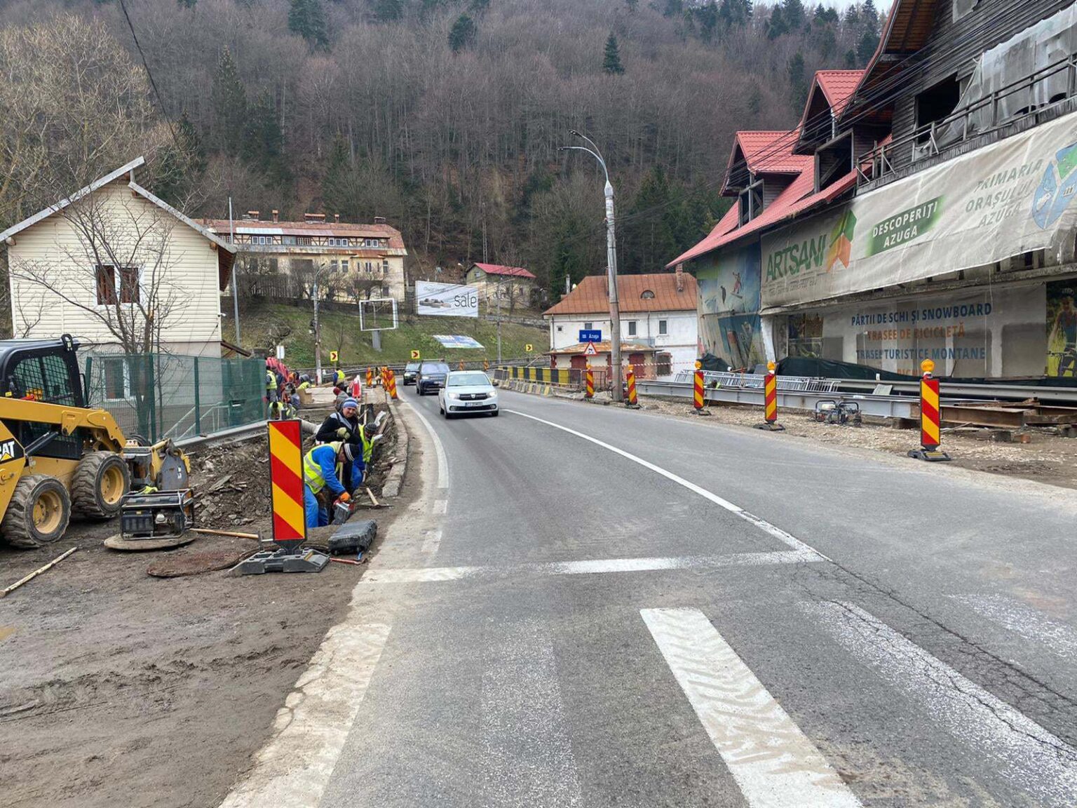 Restricţii de circulaţie, în Azuga, până săptămâna viitoare Foto: CNAIR