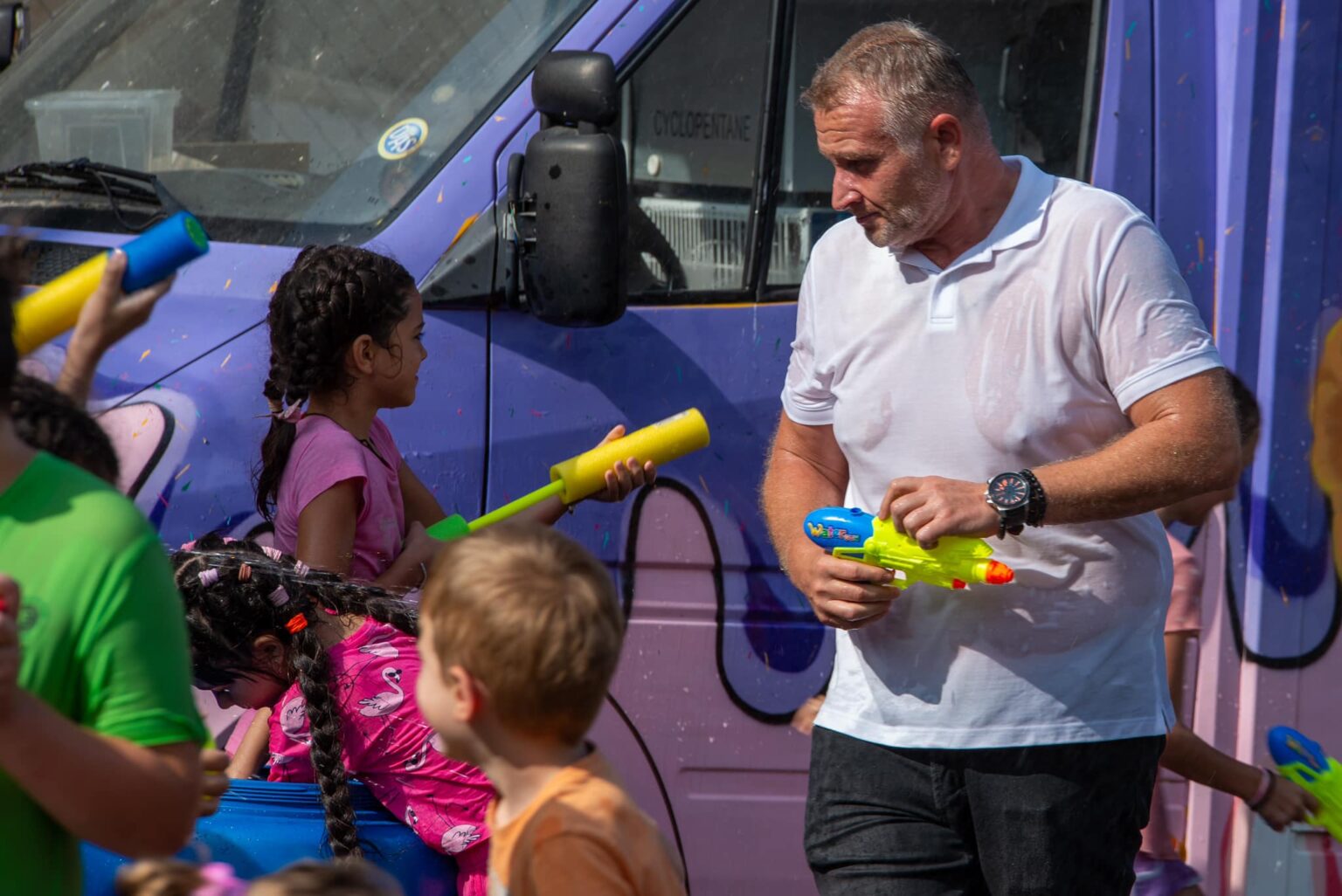 Copiii din Snagov, bucurie prin joacă, la o nouă “Bătaie cu apă”