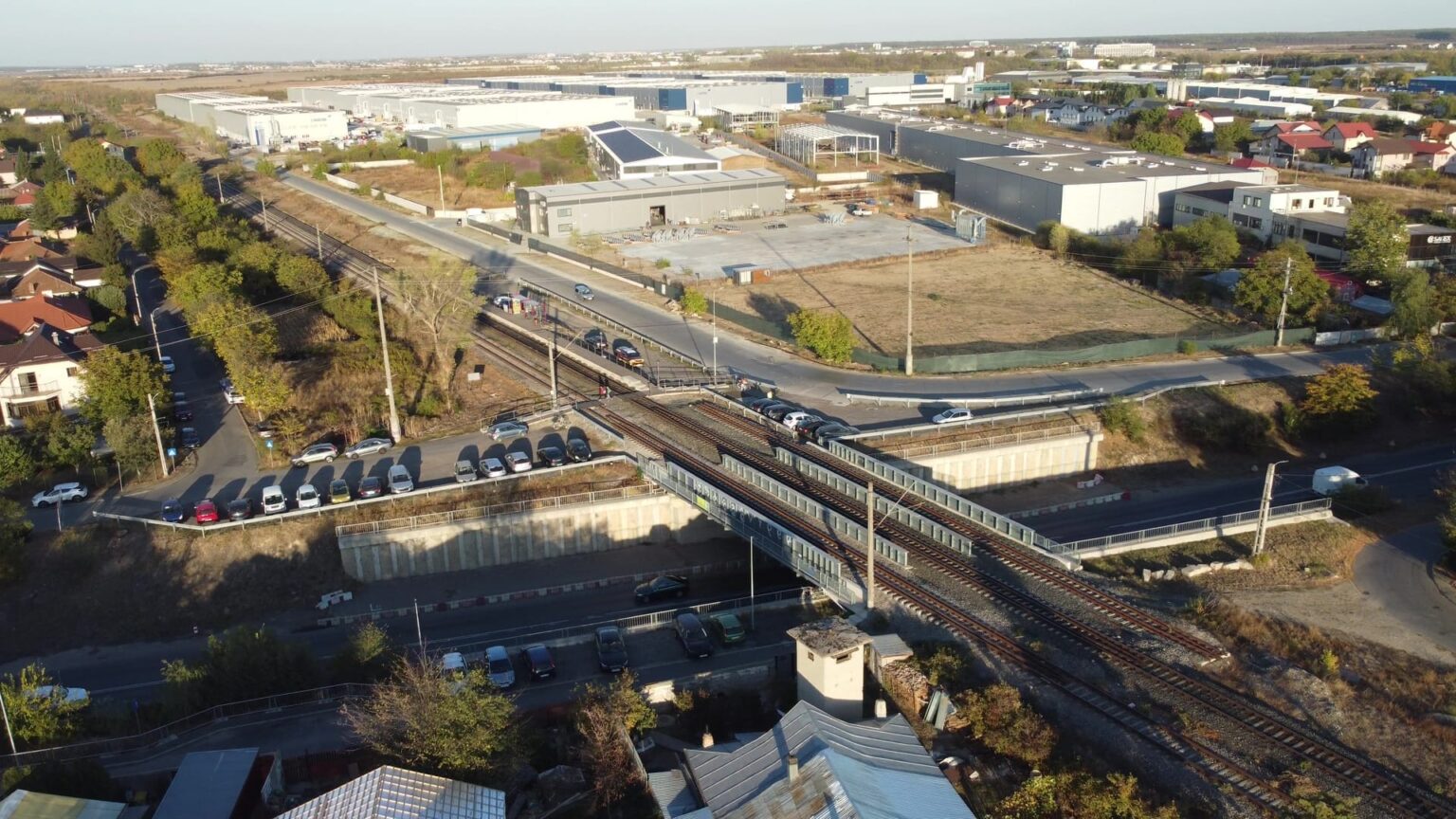 Undă verde pentru realizarea lărgirii la patru benzi a DN1A din zona Mogoşoaia şi a primului nod intermodal de transport călători Foto: Irinel Scrioşteanu